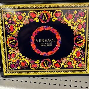 Versace self care pack